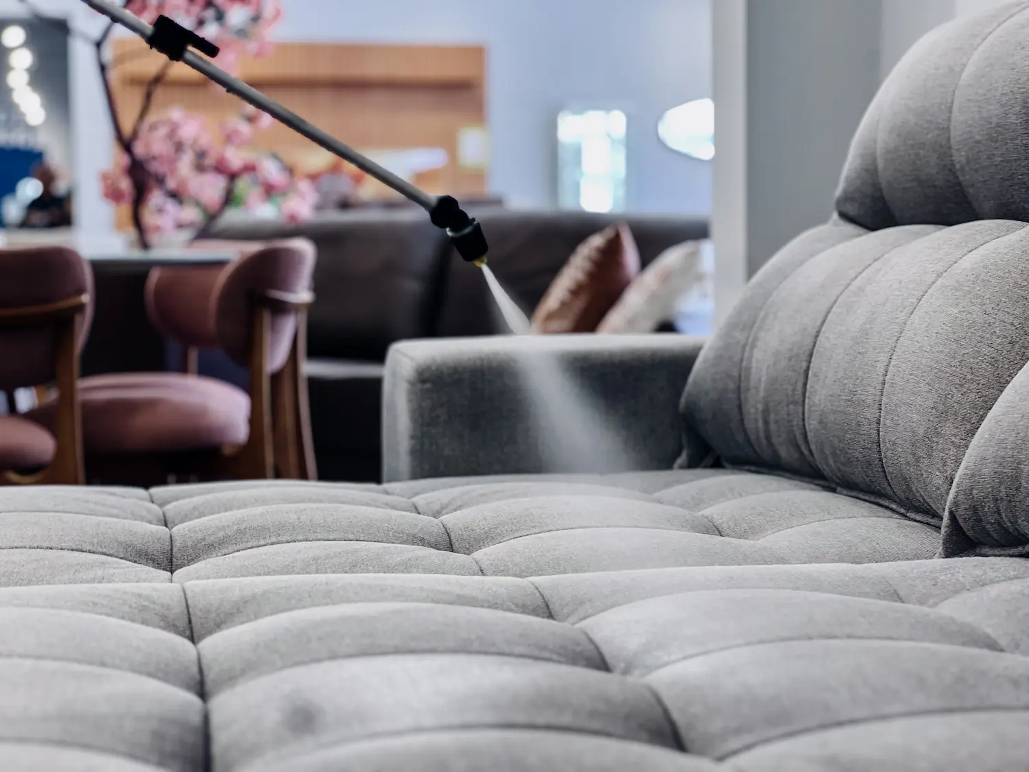 Limpeza de poltronas na Linha Verde